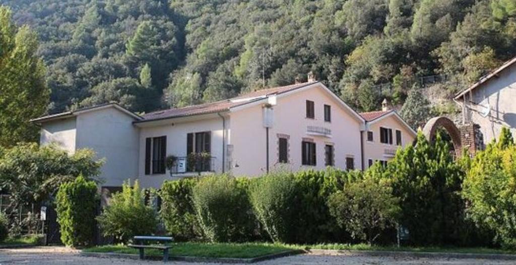 Il Casolare Della Cascata Hotel Terni Eksteriør billede