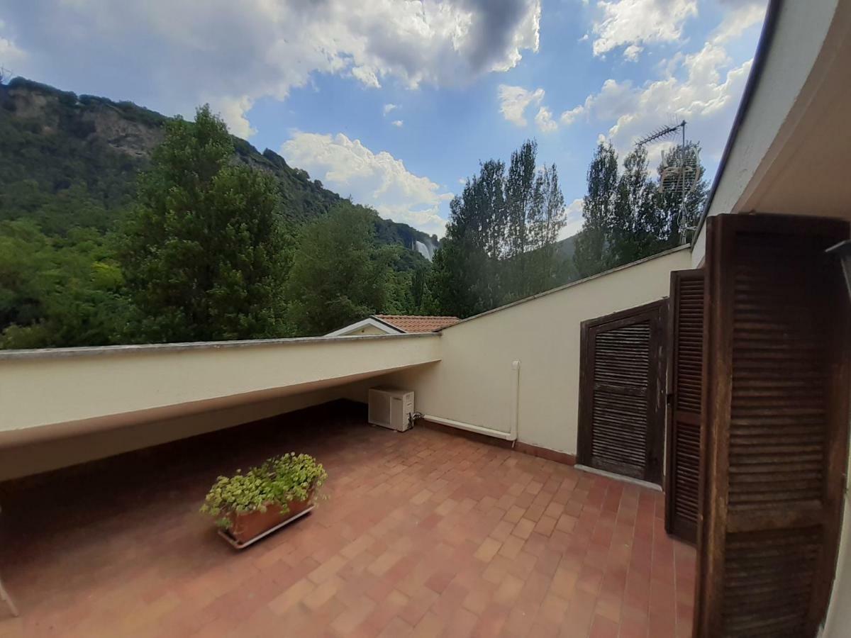 Il Casolare Della Cascata Hotel Terni Eksteriør billede