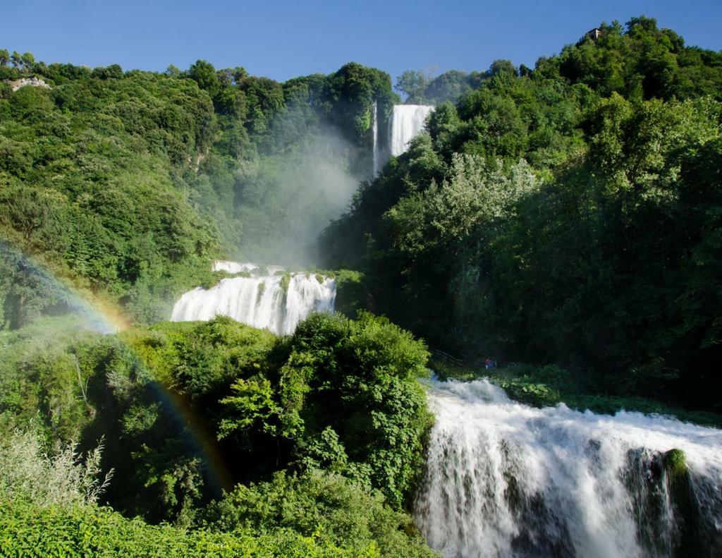 Il Casolare Della Cascata Hotel Terni Eksteriør billede